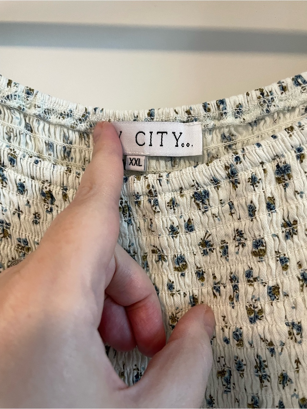 Ivy City Co White Midi Dress with Floral Print - Picture 4 of 10